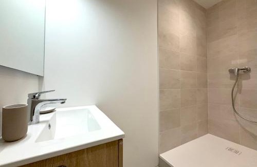 Belleville Apartment | Rive droite charmante
