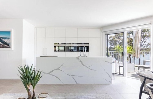 Noosaville Apartment | River Belle