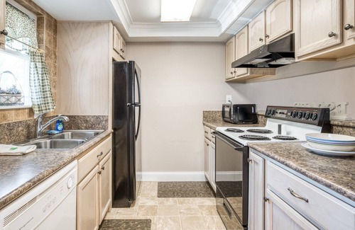 Welaka Condo | River Bend B212