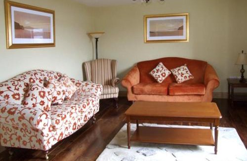 Sneem House | River House