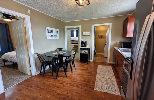 Grafton House | River Life Landing - Cozy, Relaxing home along Mississippi River - Grafton, IL