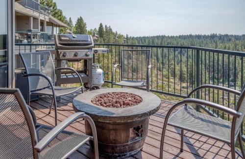 Century West House | River Ridge 422AB - Meredith Lodging