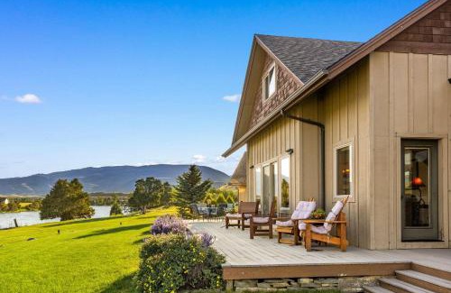 Livingston House | River Run