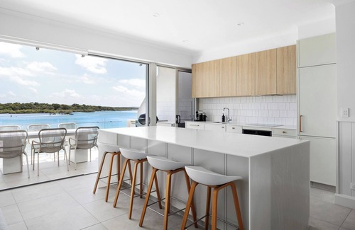 Noosaville Apartment | River's Edge At Mariners