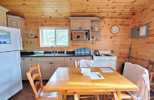 Hastings Cottage | River View 3 Bedroom Cottage 12