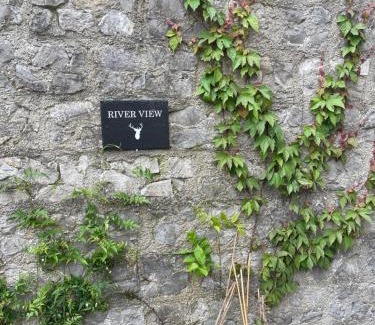Monsal Dale House | River View