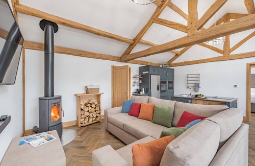 Catton House | River View Lodge - Two Bedroom House, Sleeps 4