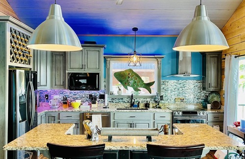 Morris Chapel House | River View & Retreat