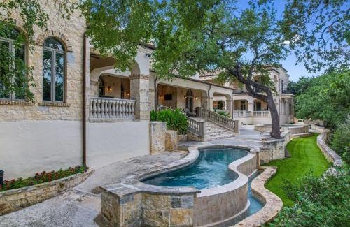 Wimberley House | River Villa