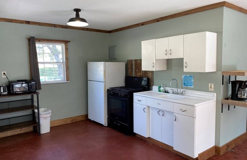 Concan Cabin | Riverbend on the Frio Cabin 6