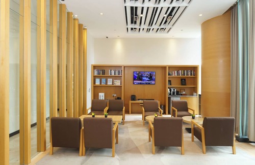Huangpu Apartment | Riverdale Residence Xintiandi Shanghai