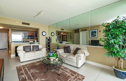 Edgewood Condo | Riverfront 1-bed High Rise Condo close to Historic Downtown Fort Myers!