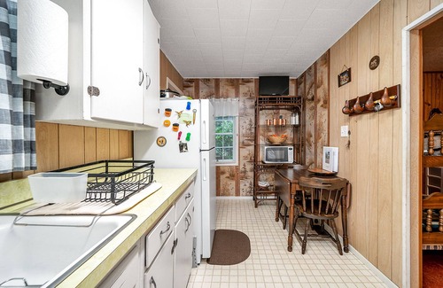 Tidioute Cabin | Riverfront Cabin ★ Views ★ Quiet ★ Fishing ★ Kayak