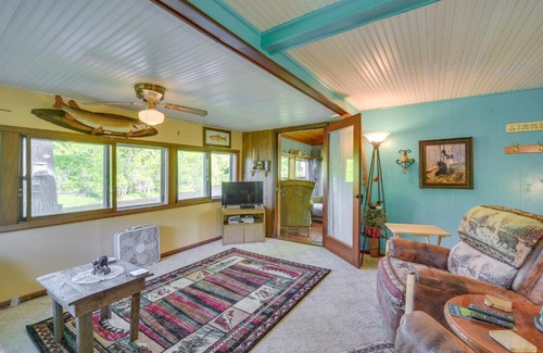 Pine City House | Riverfront Nature Getaway Near Downtown Pine City!