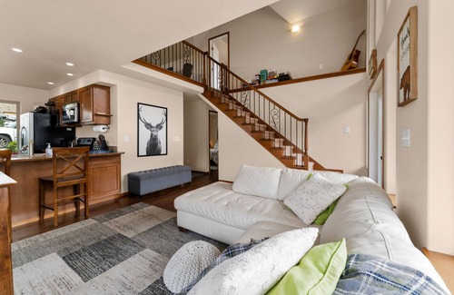 Ardenvoir Cabin | Riverfront: Private Beach, Hot Tub, Sauna, Dock & Boat Launch!