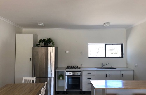 Murraylands House | Riverfront property at Big Bend offering majestic views and location