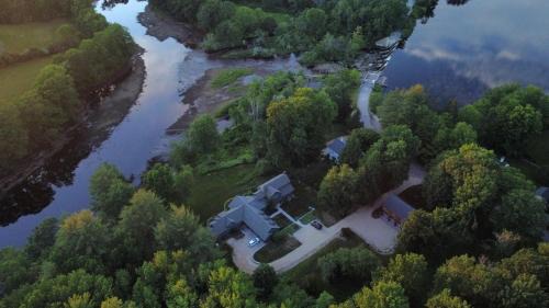 South Berwick Bed & Breakfast | Riverhouse