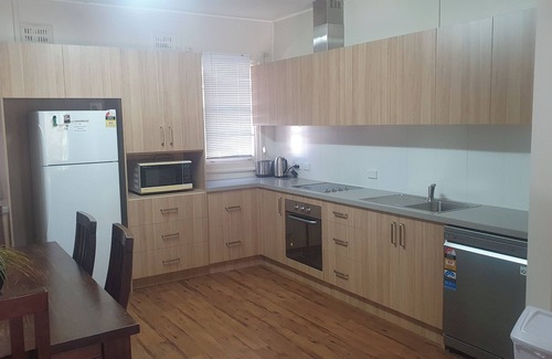 Little River House | Rivers Edge Pets Allowed Cottage Tumut