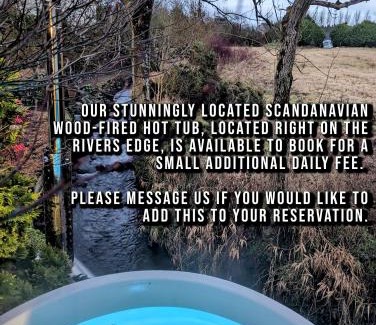 Ballyclare House | Riverside Cottage at Logwood Mill
