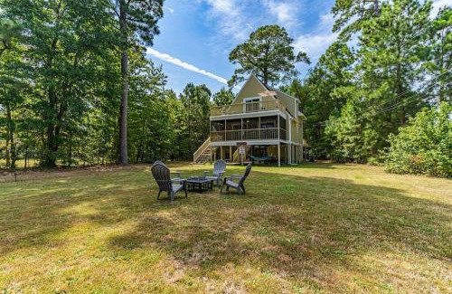 Coles Point Ski Chalet | Riverside Dreams -golfcart-views-screened porch