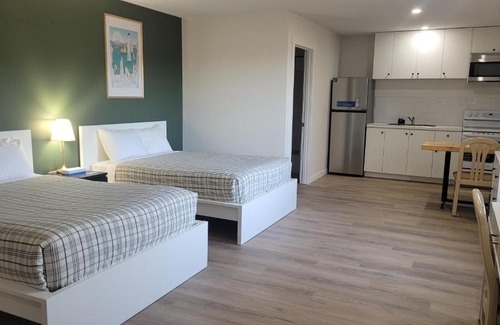 Wabasca-Desmarais Hotel | Riverside Inn