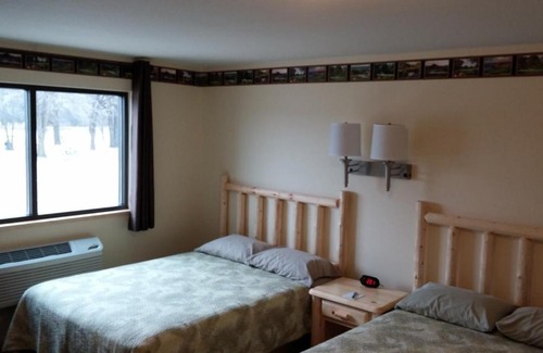 Cold Spring Hotel | Riverside Inn