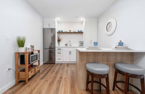 St. Albert House | Riverside Suite ~ New, with kitchenette, washer/dryer, & amenities nearby