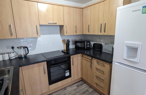 Greenhithe Apartment | Riverside View Near London Pets Ok