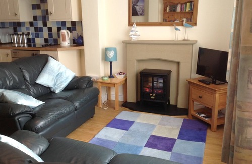 Horning Cottage | Riverside village cottage in the heart of the Norfolk Broads