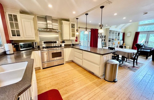 Glencoe Cabin | Riversong - Private Riverfront Retreat on 5 acres. Pet-Friendly Upgraded Cabin