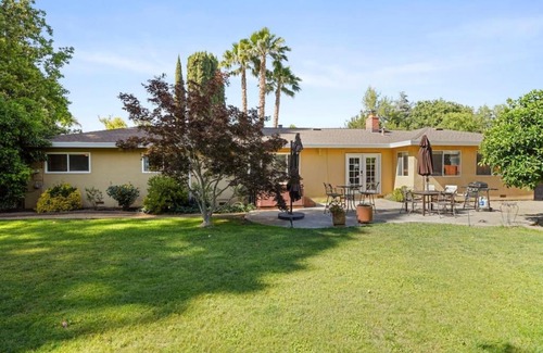 Little Pocket House | Riverview Huge Yard, Quiet Cul-de-Sac, Perfect for Families