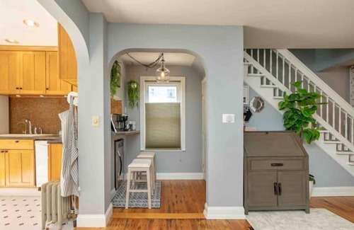 Thompsonville House | Riverview Oasis