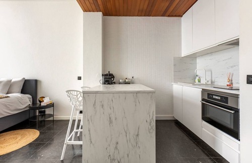 Historisch centrum Apartment | Riverview Studio in Historical Heart of Antwerp