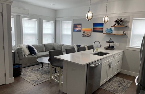 Charlevoix Condo | Riverwalk One Condo with rooftop deck