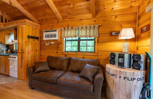 Big Bend Township House | Riverwoods Cabin, Chippewa River