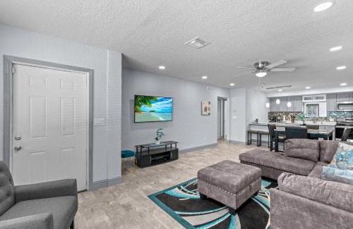 Riviera Beach House | Riviera Beach Gem