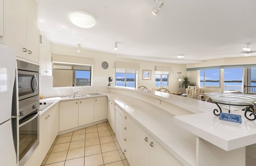 Golden Beach Apartment | Riviere on Golden Beach