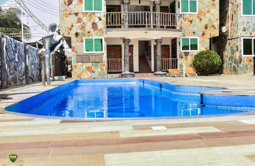 Nungua Central Hotel | Rk ITALIAN BOY HOTEL