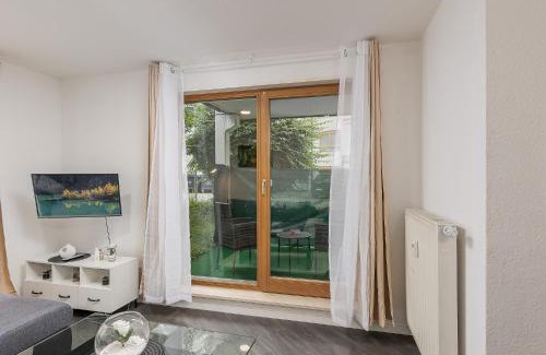 Weil der Stadt Apartment | Rob's Flat - Helle 3-Zimmer-Wohnung mit Terrasse, Platz für bis zu 5 Personen, nur 2 Minuten zur S-Bahn