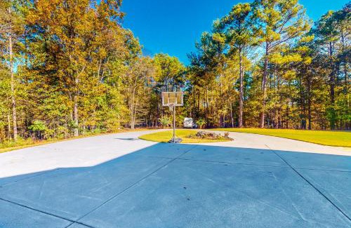 Adairsville House | Robbins Creek Retreat
