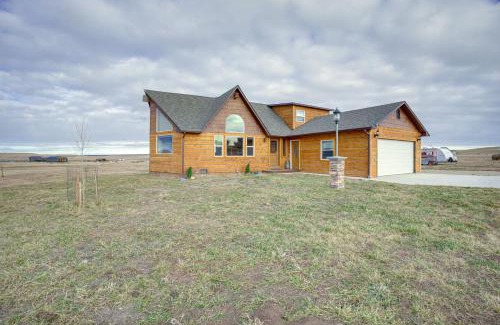 Roberts House | Roberts Home with Western Decor and Mountain Views!
