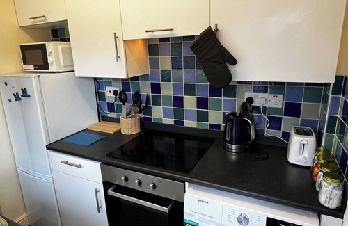 Wrexham House | Robin’s Hollow: 2BD Home Near Wrexham AFC