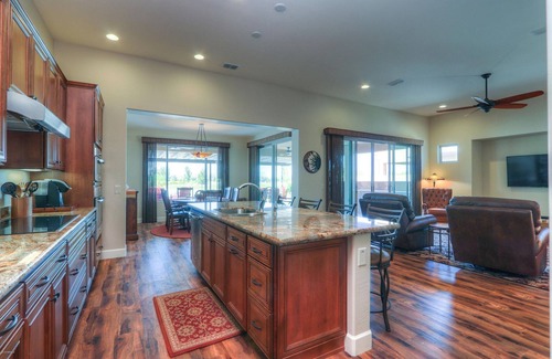 Eleven Mile Corner House | Robson ranch luxury 3 bed 2.5 bath private retreat