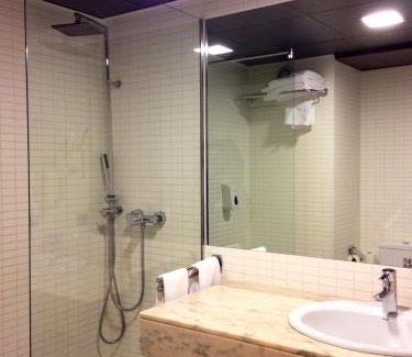 Avinguda de Carlemany Hotel | Roc Blanc Hotel & Spa