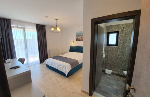 Mamaia-Sat Bed & Breakfast | Roca del Mar