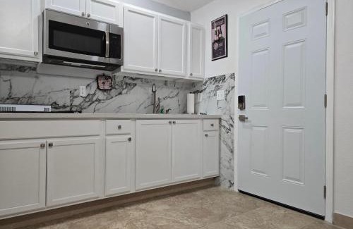 Sunrise Manor Apartment | Rocas del sol