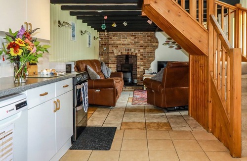 Portmellon Cottage | ROCK COTTAGE, pet friendly, country holiday cottage in Mevagissey