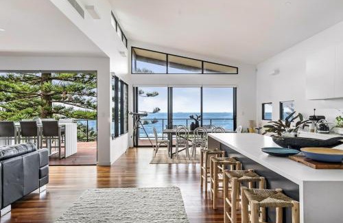 Coledale House | 'rockpool' - Direct Beach Access