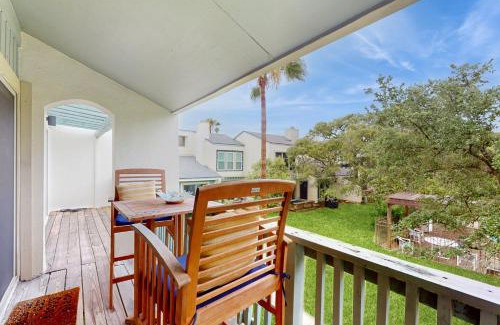 Sailhouse Apartment | Rockport Racquet & Yacht Club - Coastline Condo