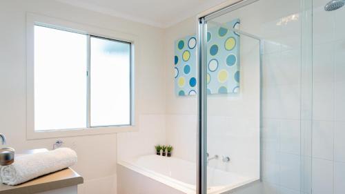 Hayborough House | Rocks Beach House Victor Harbor